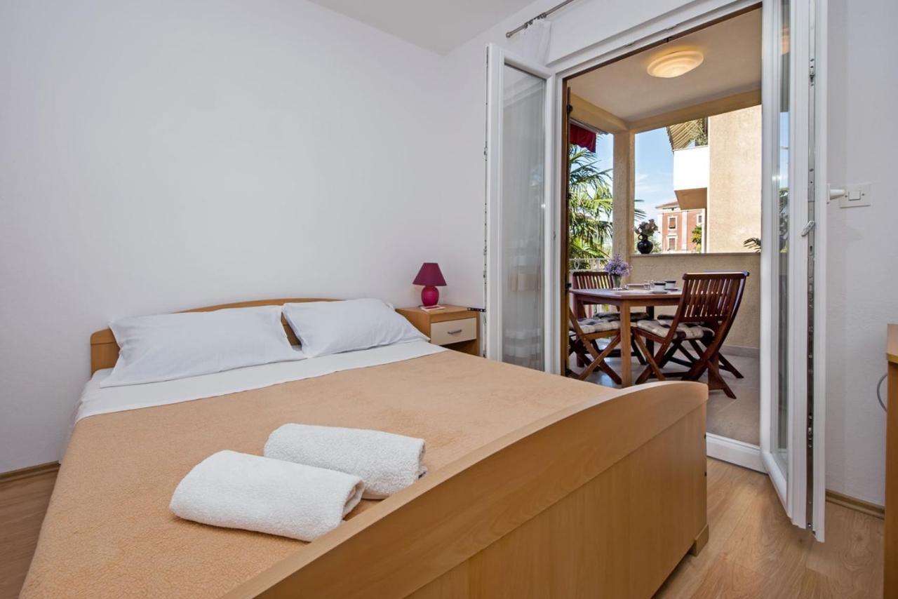 Apartments Pino Ровінь Екстер'єр фото