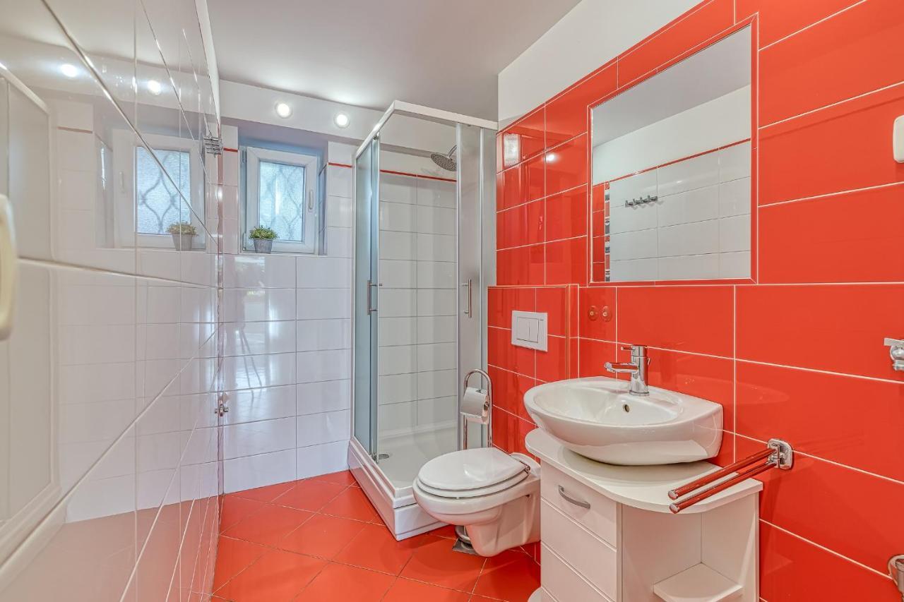 Apartments Pino Ровінь Екстер'єр фото