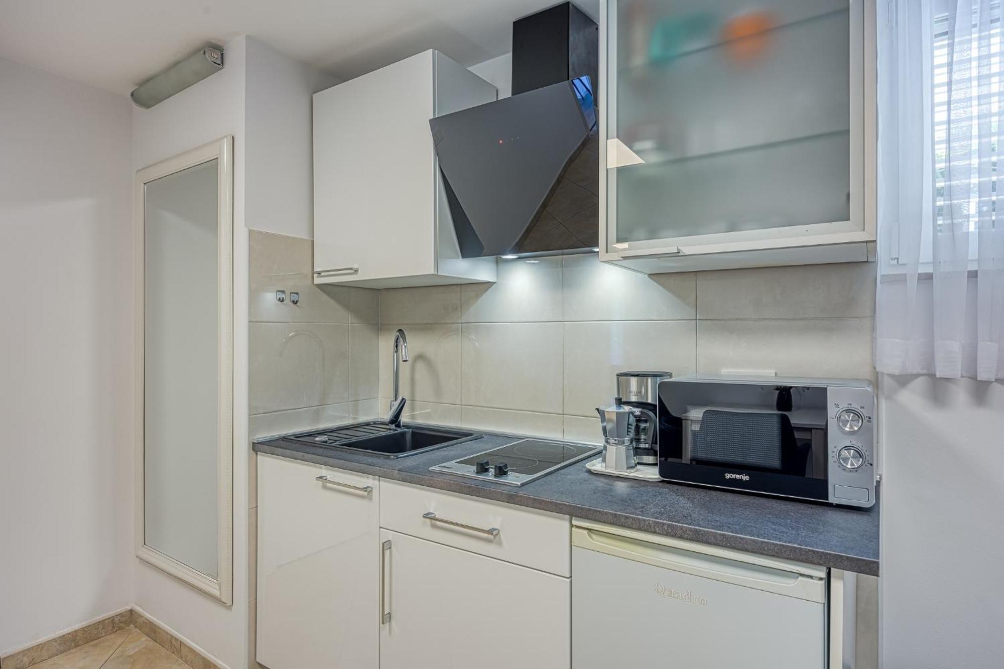 Apartments Pino Ровінь Екстер'єр фото
